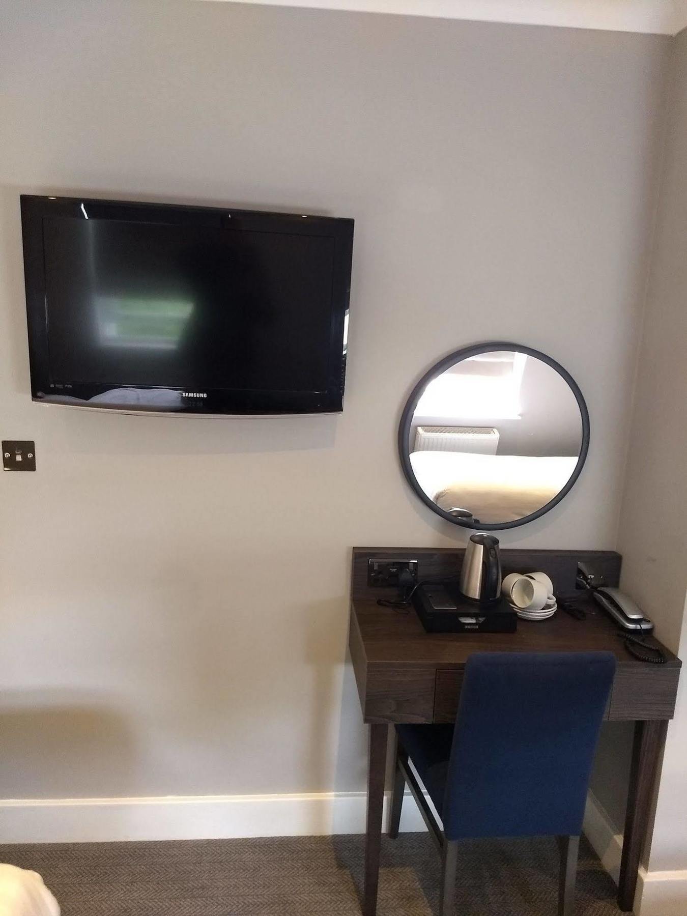 Garden Court Hotel Лондон Екстериор снимка