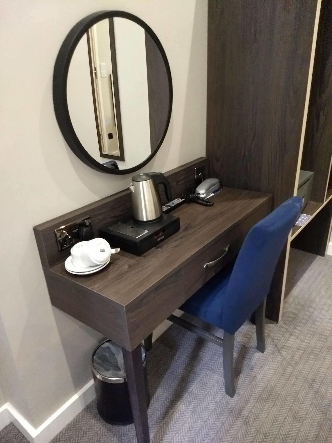 Garden Court Hotel Лондон Екстериор снимка