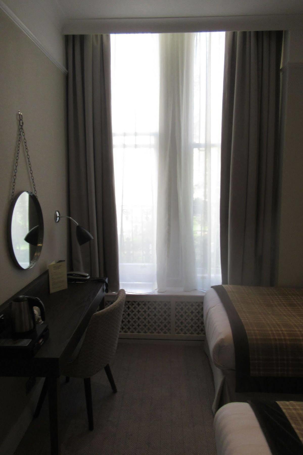 Garden Court Hotel Лондон Екстериор снимка